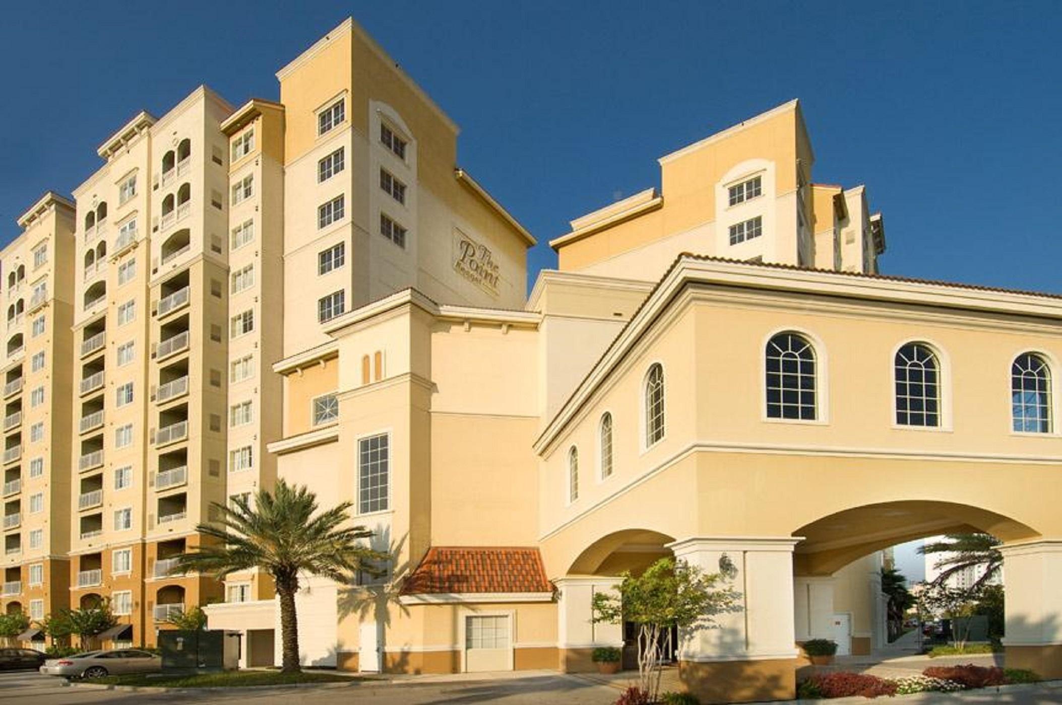 The Point Hotel & Suites Universal Orlando Exterior photo